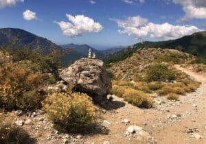Chemin vers le lac de Crenu